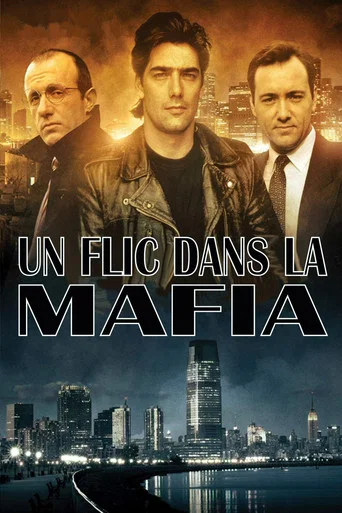 Regarder Un flic dans la mafia en streaming complet